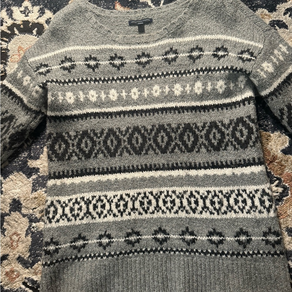 Patterned Gray Sweater